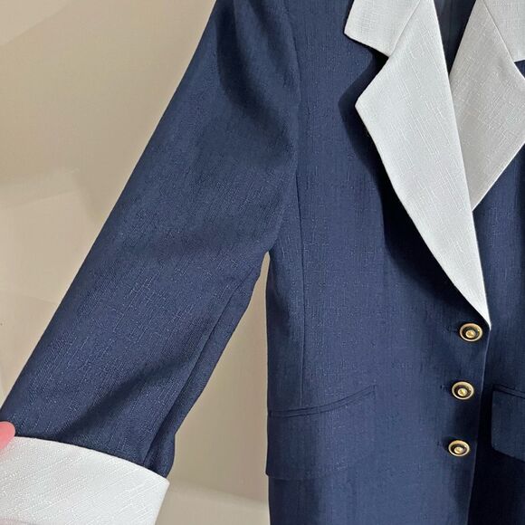 Vintage Kasper Navy White Skirt Suit Set Gold Buttons Blazer 80s Size 4 - Picture 4 of 15